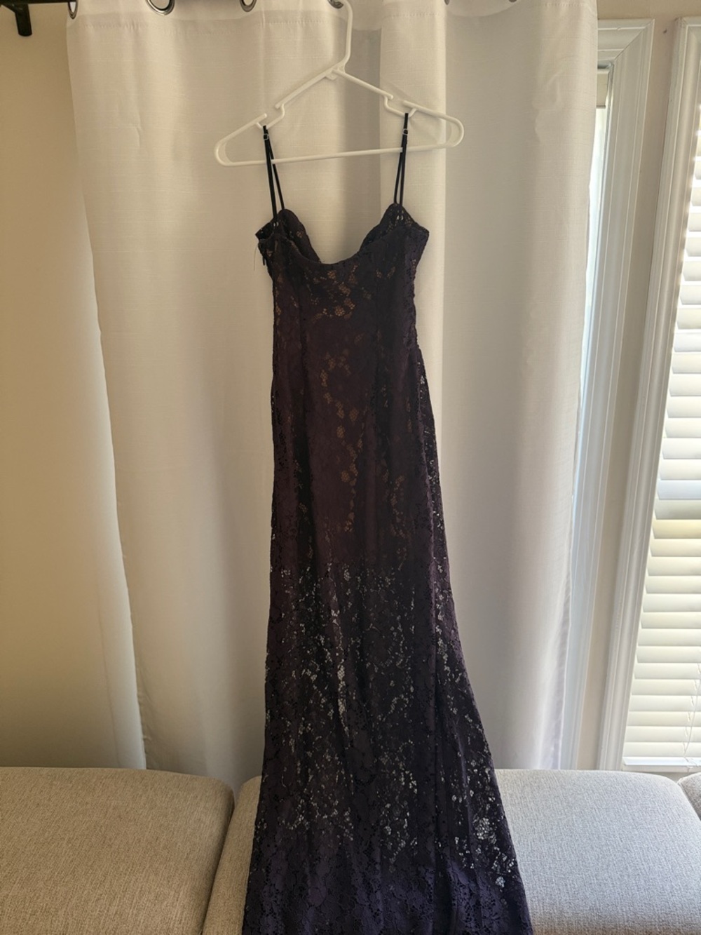 House of cb MALIA
Night Shade Lace Maxi Dress - Picture 2 of 4